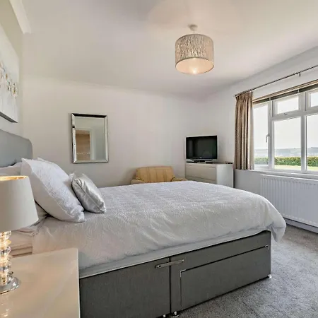2 Bed In Otley Oc-92378 Hébergement de vacances Leathley