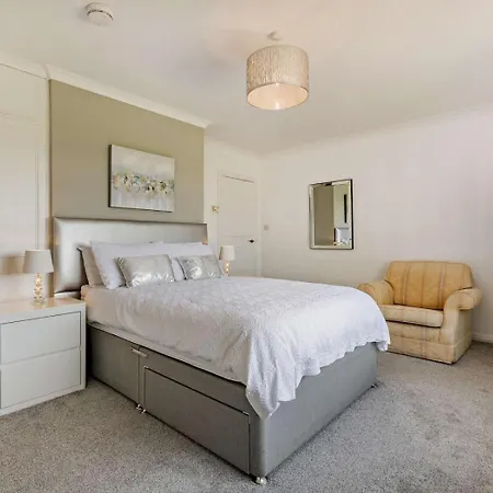 2 Bed In Otley Oc-92378
